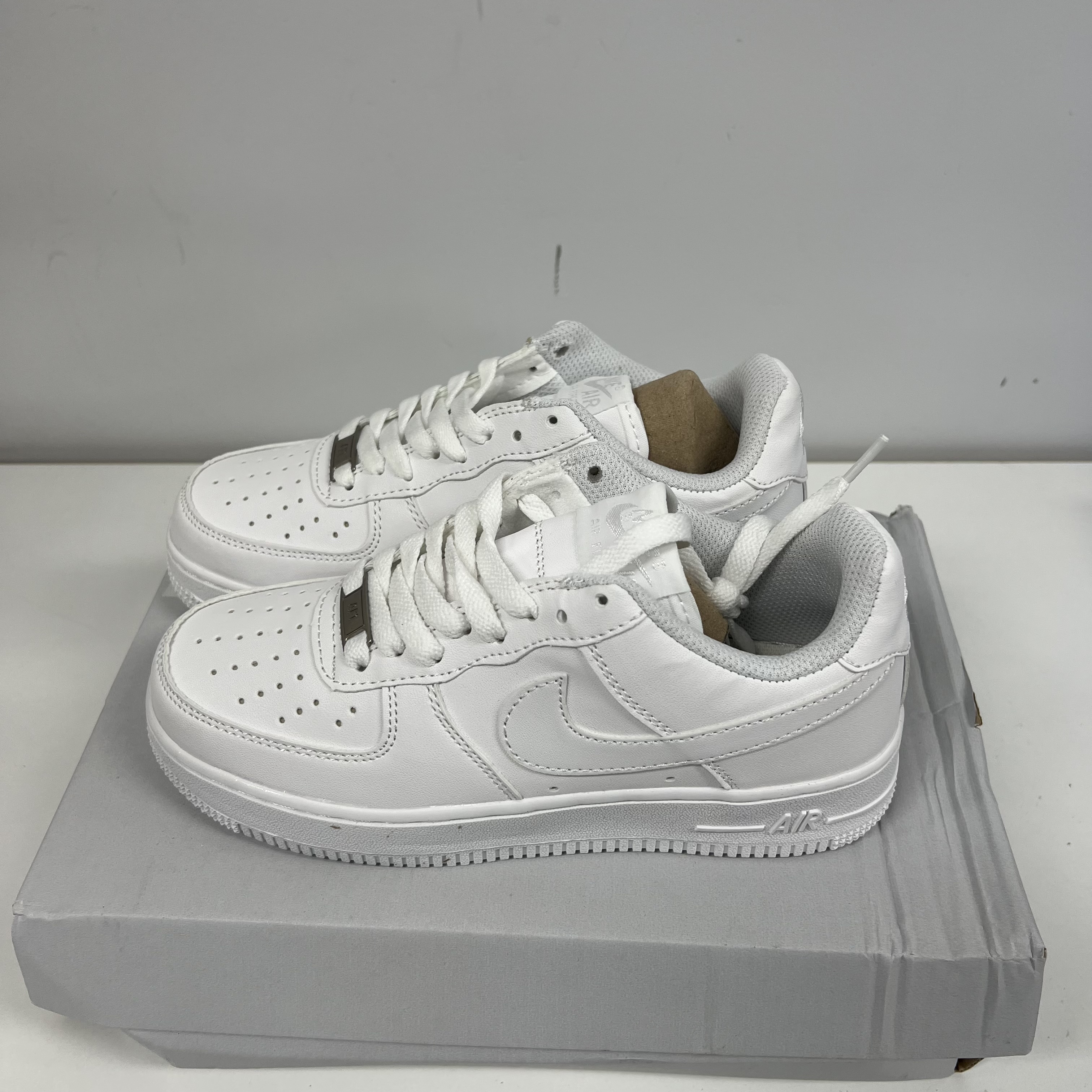 Nike Air Force 1 ’07 Triple White (에어포스 1 올백)
